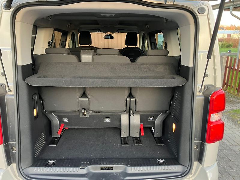 Toyota ProAce Verso (2018) - fotka 19 z 33