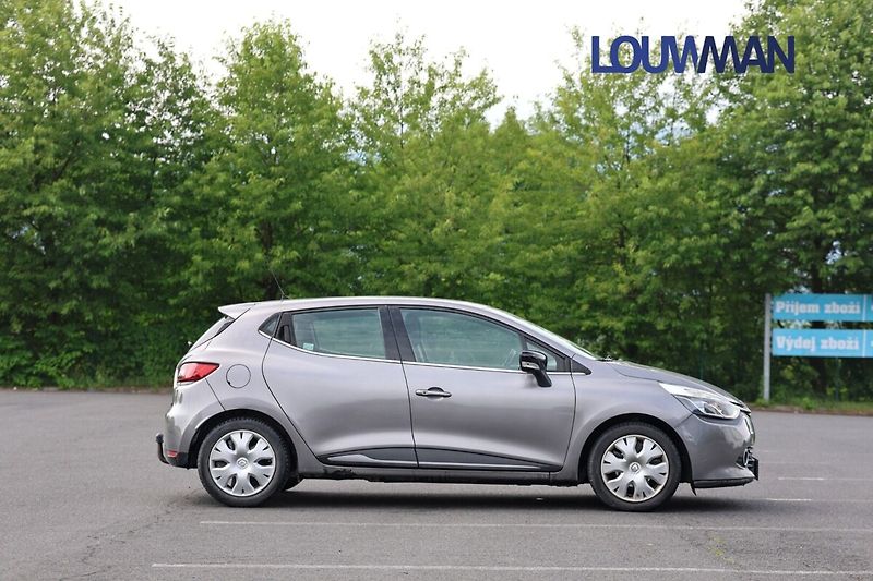 Renault Clio 1.2 16V - fotka 24 z 24