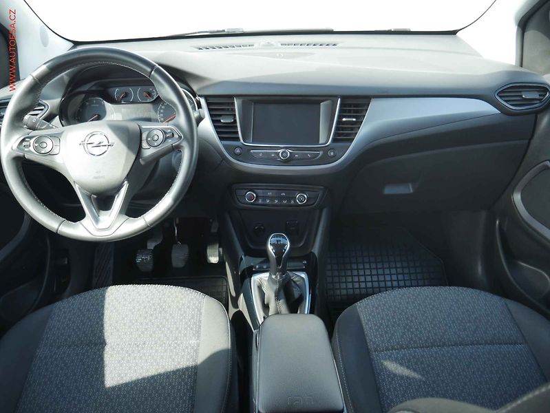 Opel Crossland (2022) 1.2PT, ČR, STK2/28, LED, AC - fotka 8 z 22