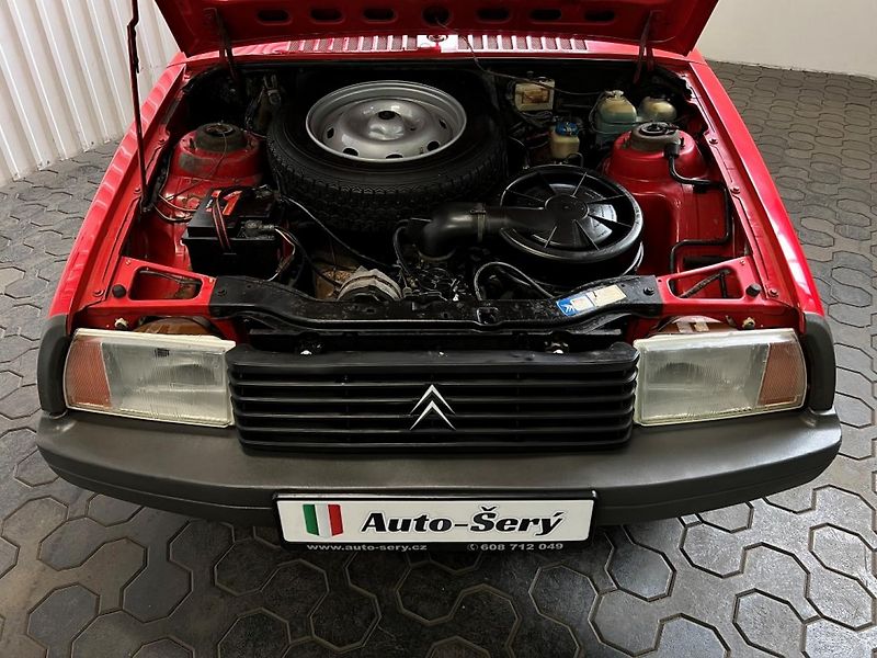 Citroën Visa Veterán - fotka 27 z 32