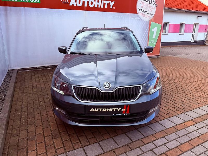 Škoda Fabia 1.0 TSi Style DSG, Navi, TOP - fotka 2 z 29