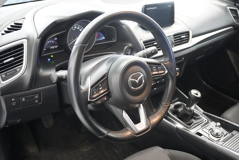 Mazda 3 MAZDA 3  2.0 SKYACTIV-G - fotka 13 z 26
