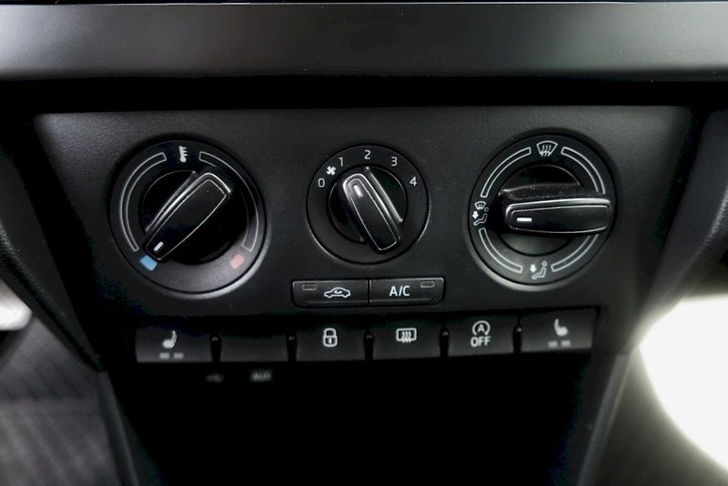 Škoda Rapid (2016) 1.2 TSI 81kW LPG Ambition Fres - fotka 16 z 27