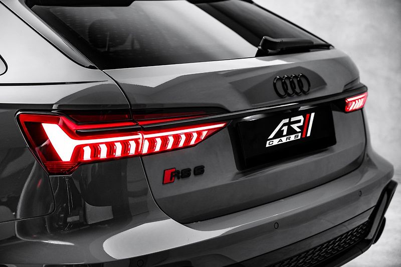 Audi RS 6 Avant Dynamic Plus Keramiky - fotka 9 z 26