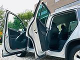 Volkswagen Tiguan 2.0TDI 4x4 MAN SERVISKA TAŽNÉ - náhled 20
