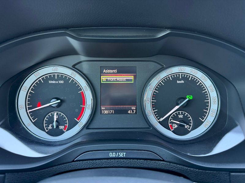 Škoda Karoq (2018) 1.5TSI 110kW DSG Style Pano Ků - fotka 15 z 35