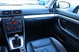 Audi A4 (2006) 2.0 TDI, po STK, jezdí výborně - náhled 8
