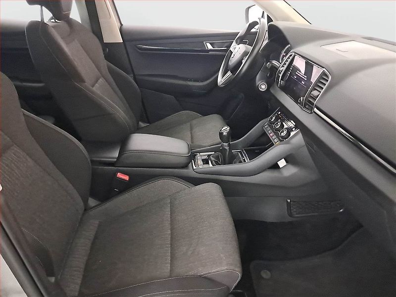 Škoda Karoq (2019) 1.0 TSI, Serv.kniha, Navi - fotka 9 z 17