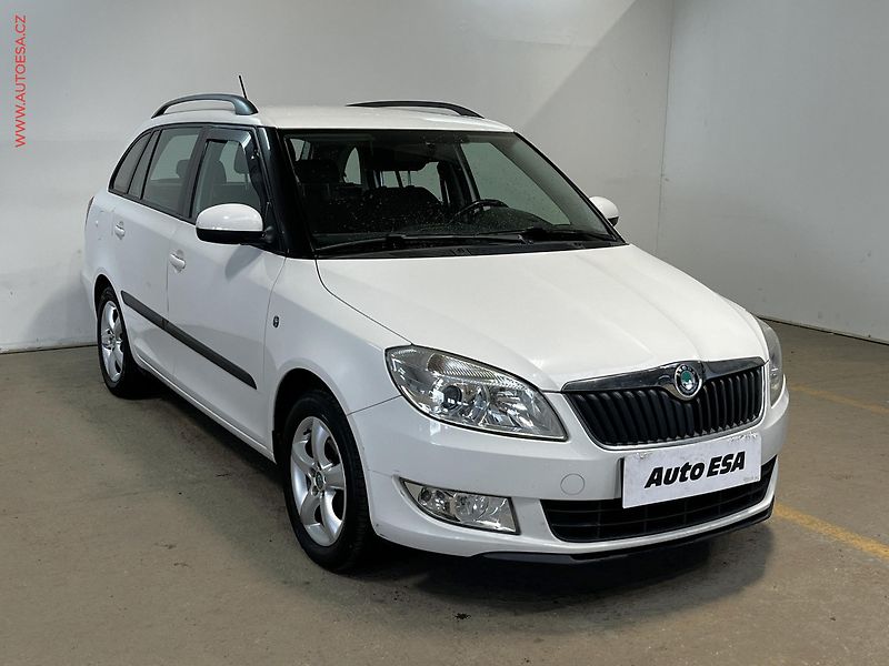Škoda Fabia (2012) 1.2 TSI, ČR, Klima - fotka 1 z 14