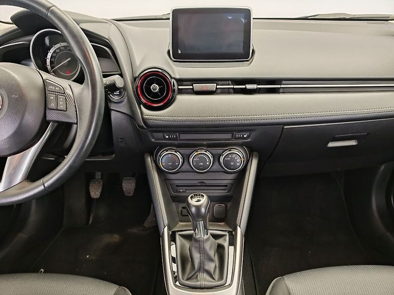 Mazda CX-3 2.0 benzin - fotka 10 z 35