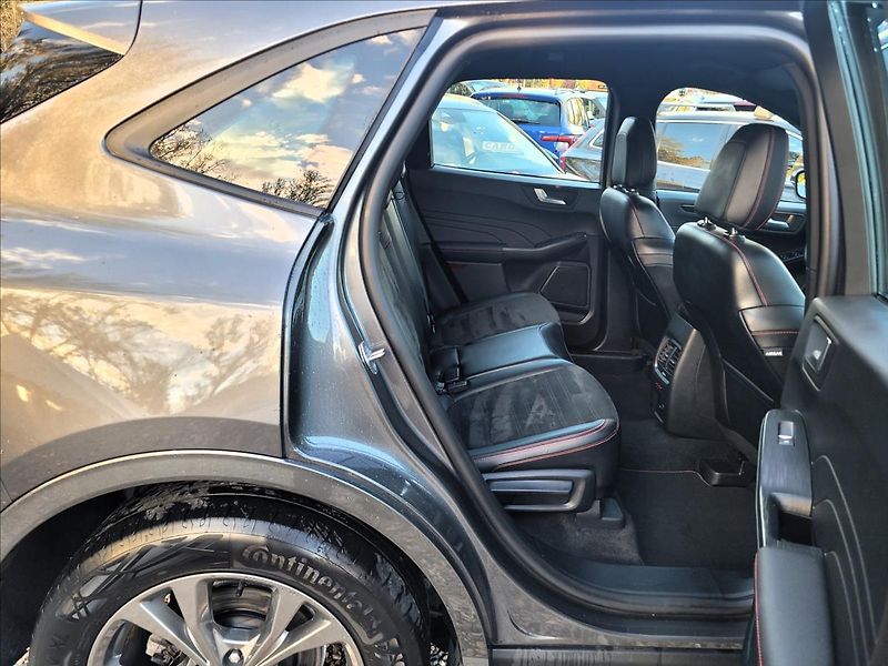 Ford Kuga 2,5 PHEV,165KW,ST-LINE,led,kůž - fotka 16 z 50