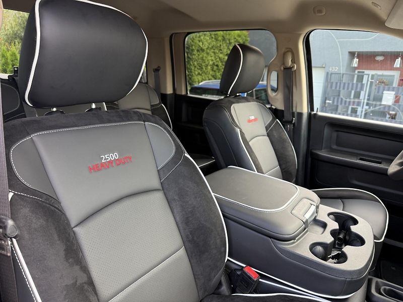 Dodge RAM (2020) +2500+HEMI+LPG+8feet LONG+ - fotka 12 z 26
