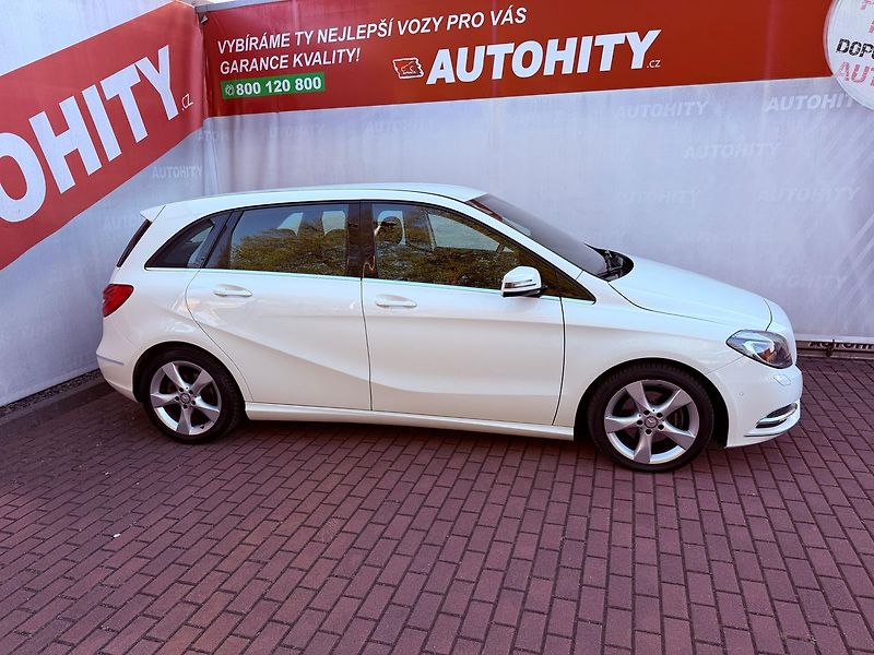 Mercedes-Benz Třídy B 180 Avantgarde 90 kW - fotka 6 z 27