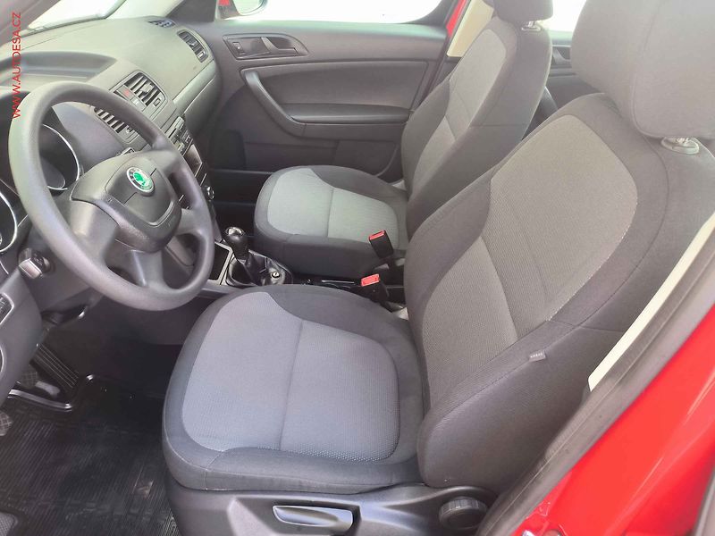 Škoda Yeti (2013) 1.4 TSi, 1.maj,ČR, Active - fotka 9 z 14