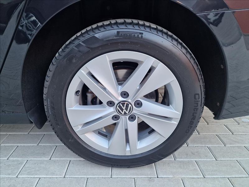 Volkswagen Golf 2.0TDI 110kW Life,ČR,1.Maj. - fotka 46 z 50