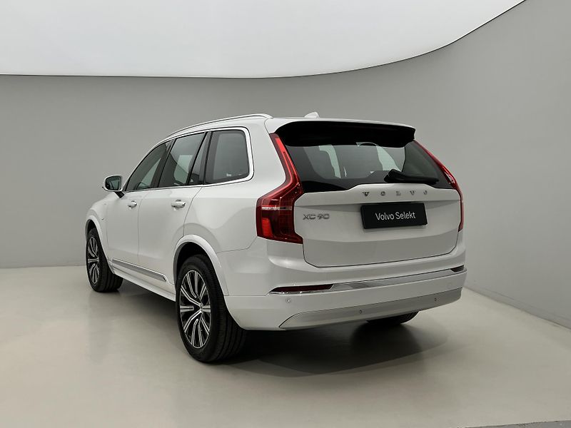 Volvo XC90 T8 AWD INSCRIPTION 7 MÍST AUT - fotka 11 z 49
