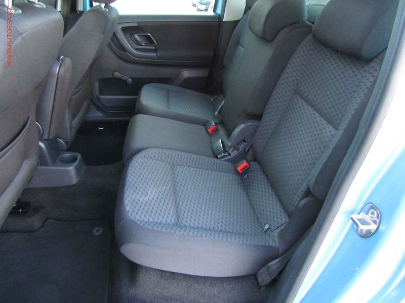 Škoda Roomster (2011) 1.2 TSi, Ambition - fotka 10 z 18