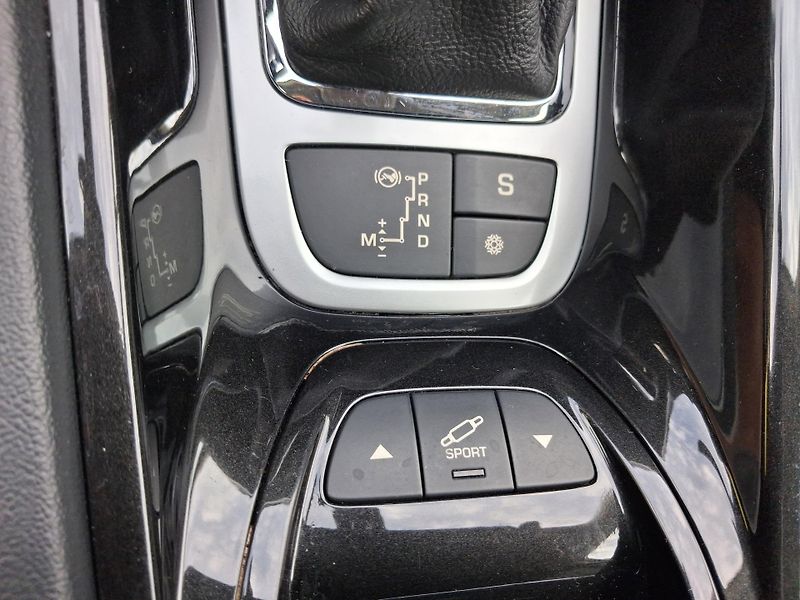 Citroën C5 (2016) 2,0HDi EXCLUSIVE TOP VÝBAVA ! - fotka 37 z 52