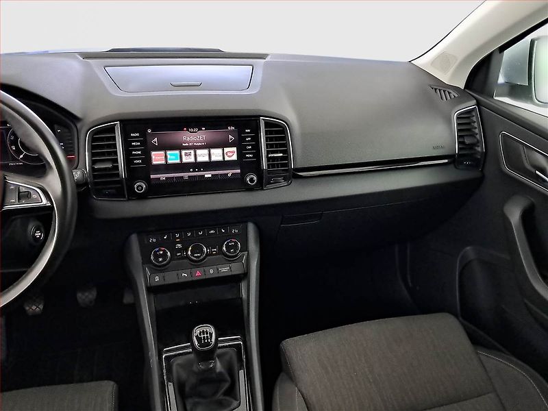 Škoda Karoq (2019) Style 1.6 TDI, ČR,1.maj - fotka 8 z 18