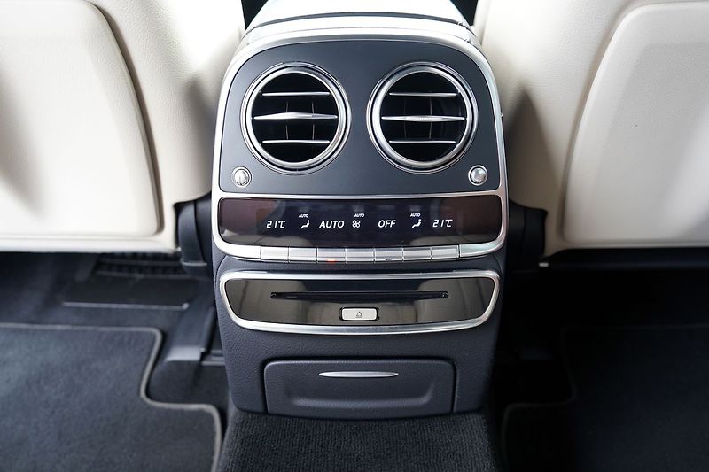 Mercedes-Benz Třídy S S 350d Long 4matic AMG TV - fotka 35 z 50