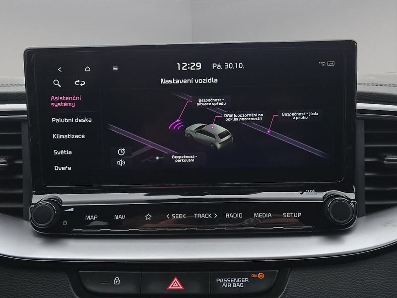 Kia Ceed (2023) GT Line 1.5 T-GDi 118kW A/T, 1 - fotka 26 z 28