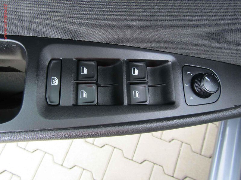 Seat Leon (2013) 1.4 TSI, STK2/28 - fotka 12 z 18