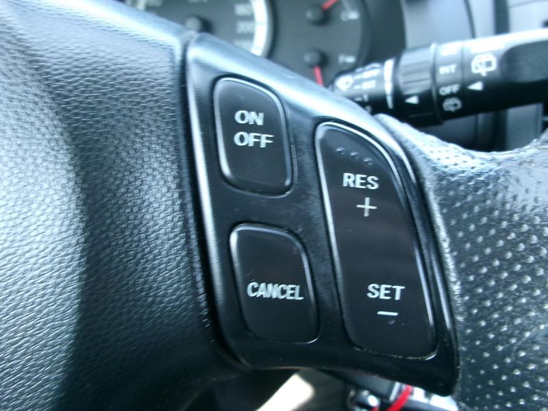 Mazda 5 (2007) 2,0D AC TEMP 7míst - fotka 18 z 28