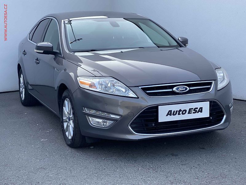 Ford Mondeo (2012) 2.0 TDCi, Titanium, navi - fotografie inzerátu
