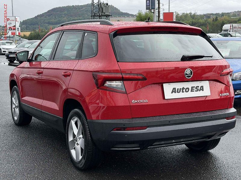 Škoda Karoq (2019) 1.6TDi, Ambition,DSG, navi, - fotka 6 z 17