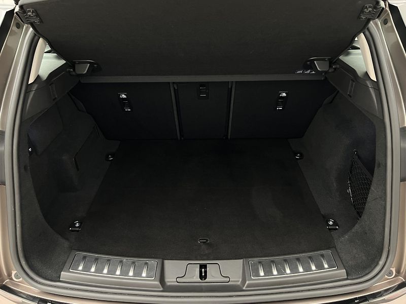 Land Rover Range Rover Evoque P200 R-DYNAMIC HSE AUT CZ - fotka 5 z 48