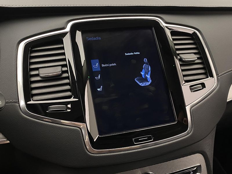 Volvo XC90 T6 AWD INSCRIPTION AUT CZ 7m - fotka 46 z 51