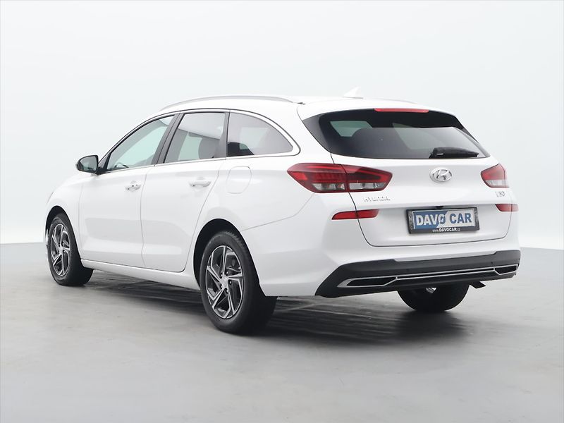Hyundai i30 1,0 T-GDI 88kW Style DCT CZ DP - fotka 5 z 32