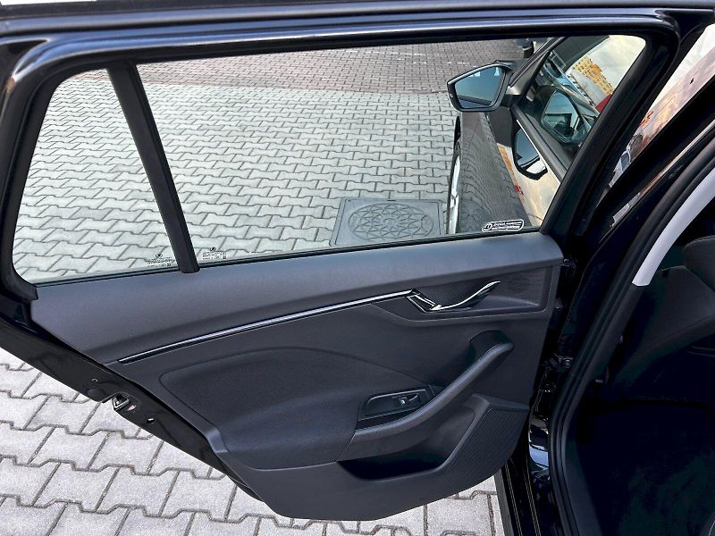 Škoda Kamiq (2025) 1.0 TSI 85kW MP6 Selection - fotka 26 z 33