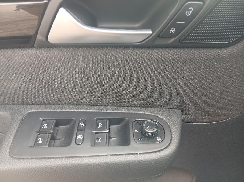Seat Alhambra 2.0 TDi 7míst DSG - fotka 9 z 40