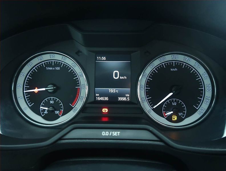 Škoda Octavia (2018) Style 1.6 TDI, Tempomat - fotka 11 z 18