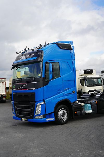 Volvo FH (2017) 500 / ACC / XL / EURO 6 / BDF  - fotka 21 z 53
