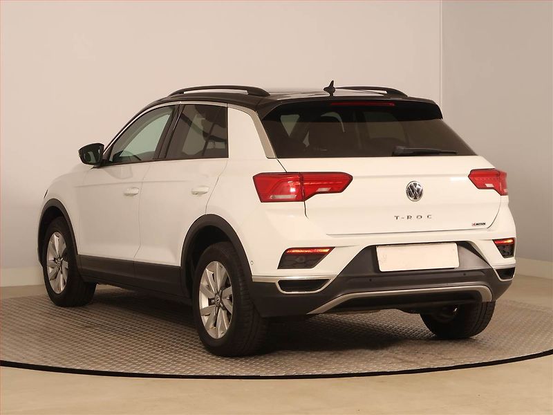 Volkswagen T-Roc (2019) 2.0 TDI 4Motion - fotka 4 z 19