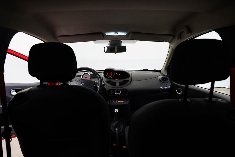 Renault Twingo - fotka 22 z 24