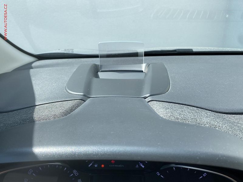 Citroën C3 Aircross (2024) 1.2PT, Shine, navi, kamera - fotka 18 z 18