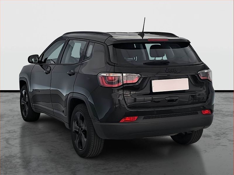 Jeep Compass (2020) 1.4 MultiAir, ČR,1.maj - fotka 4 z 17
