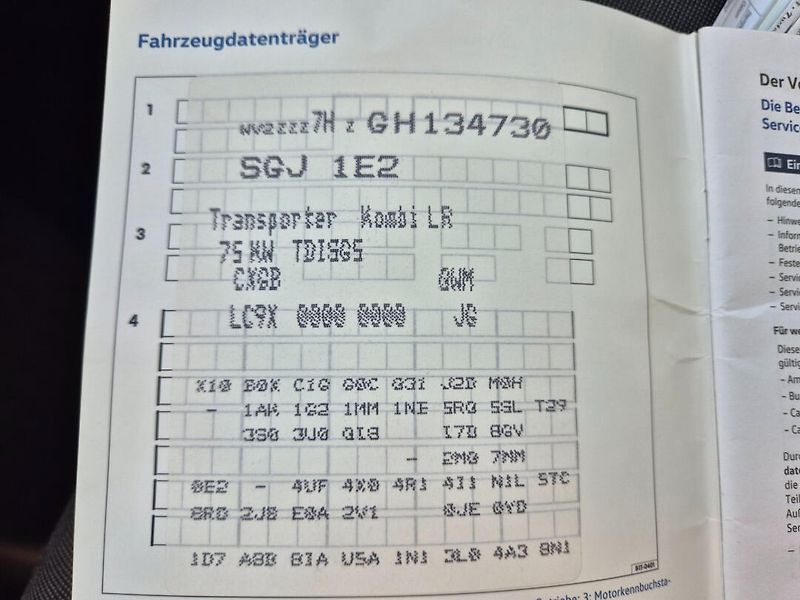Volkswagen Transporter (2016) 2.0TDI Long,9míst, Závěs - fotka 30 z 36