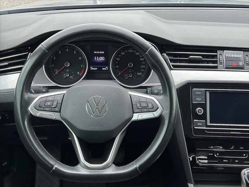 Volkswagen Passat Variant 1,5 TSi 110kW BUSINESS  B8 - fotka 15 z 25
