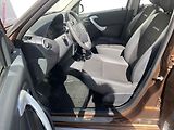 Dacia Sandero (2012) 1.6i, 2.maj, AC - náhled 9