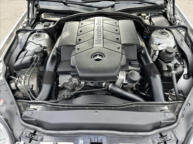 Mercedes-Benz SL 500 V8 - fotka 12 z 13