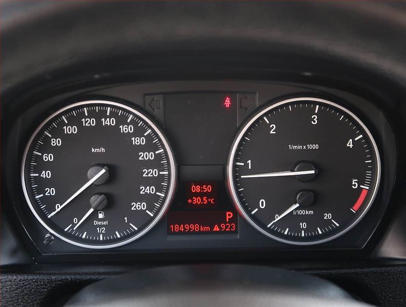 BMW X1 (2013) xDrive18d, 4X4, Automat - fotka 11 z 19