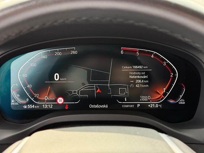 BMW X3 xDrive30d - fotka 11 z 18