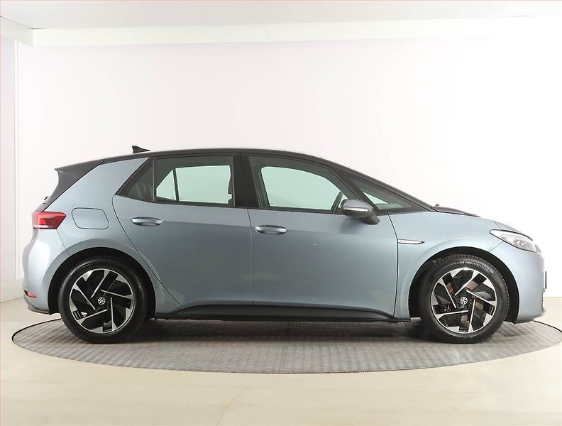 Volkswagen ID.3 (2020) Pro (62 kWh), SoH 90% - fotka 6 z 26