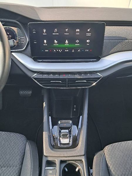 Škoda Octavia (2023) COMBI IV STYLE Plus 2.0 TDI / - fotka 16 z 29