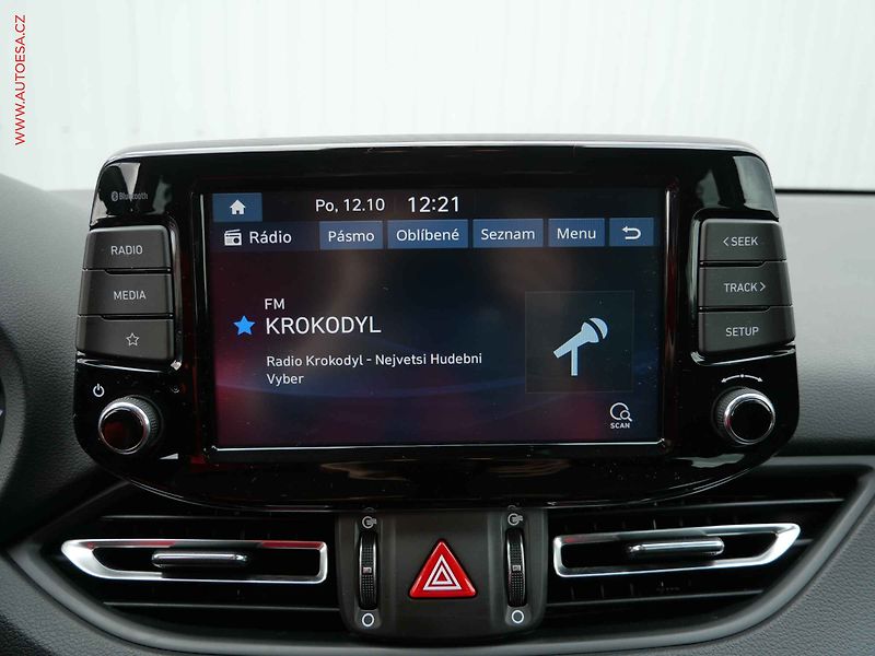 Hyundai i30 (2021) 1.5i, 1.maj,ČR, Smart - fotka 19 z 23
