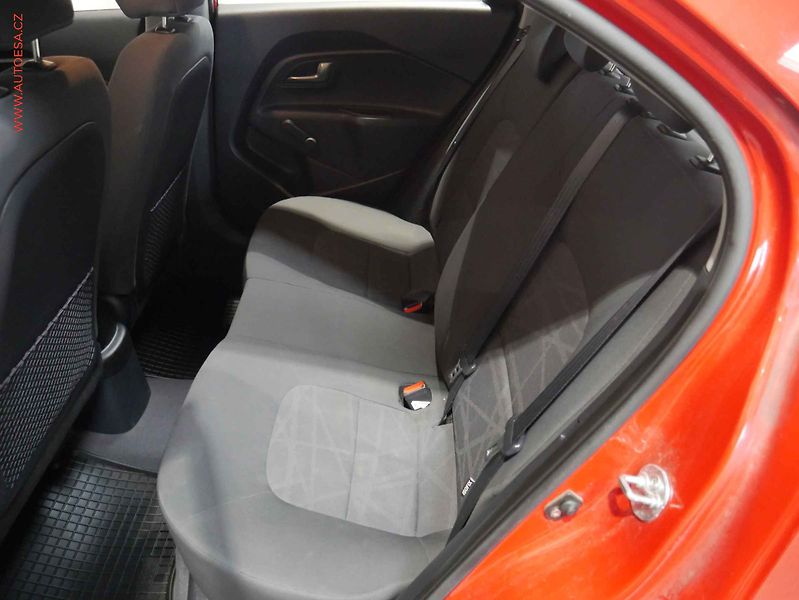 Kia Rio (2011) 1.25 CUUT, ČR, AC, tažné - fotka 10 z 15